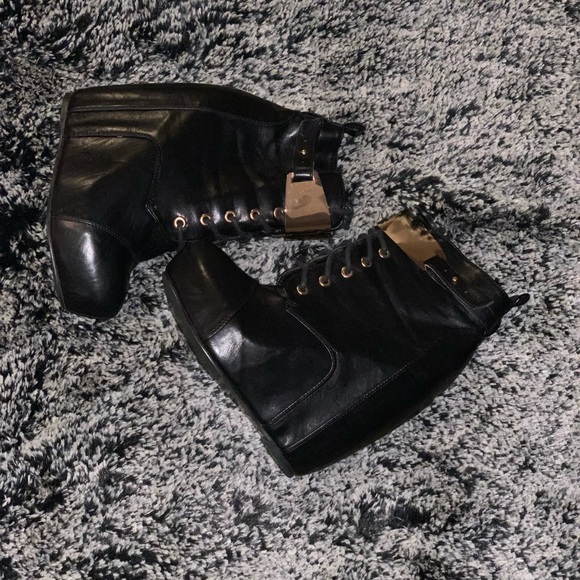 Leather wedge heels - Picture 3 of 6